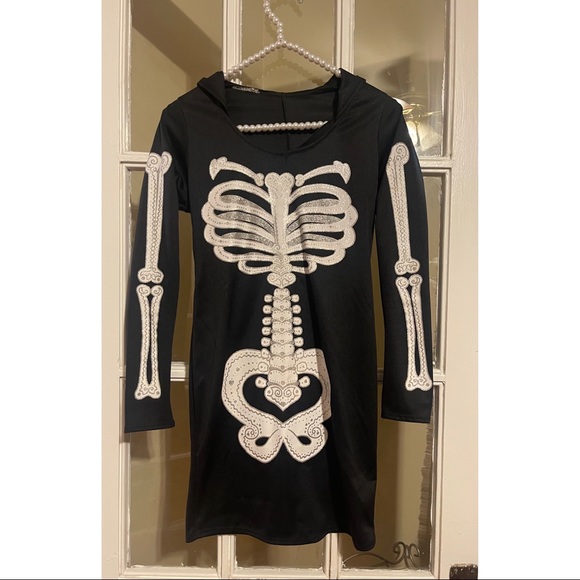 Skelton Hoodie - Picture 2 of 4
